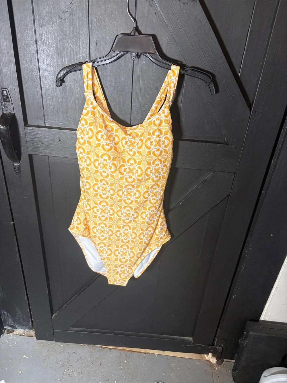 Shade & Shore Yellow Tile-Print Scoop One-Piece Swimsuit